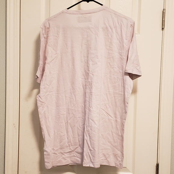 Abercrombie and Fitch t-shirt - Picture 2 of 4